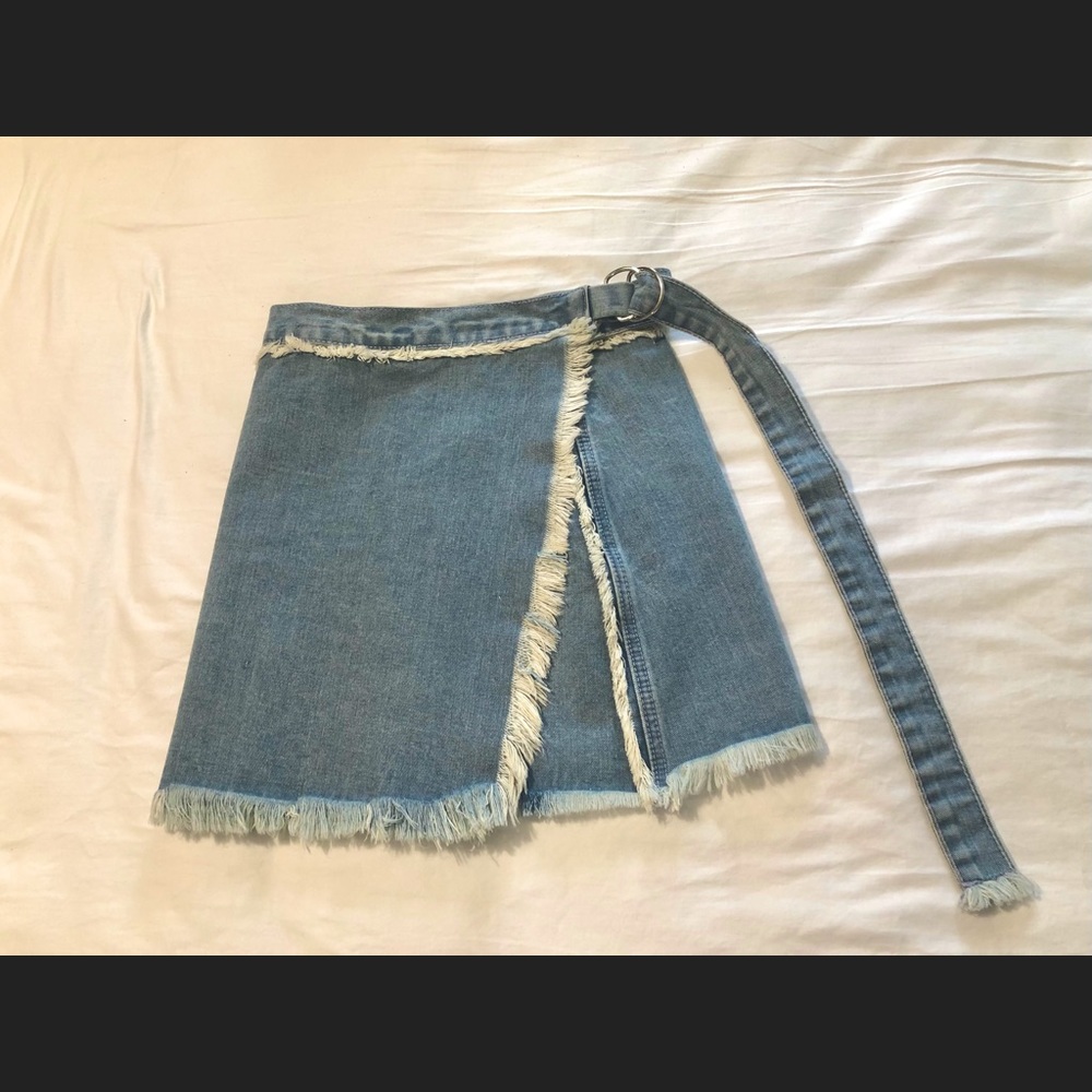 Denim wrap skirt - Picture 2 of 3